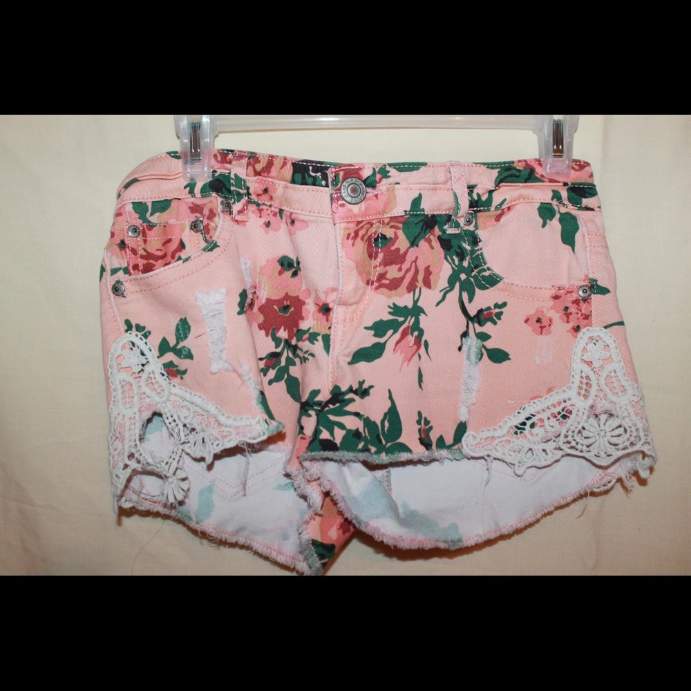 Floral patterned shorts